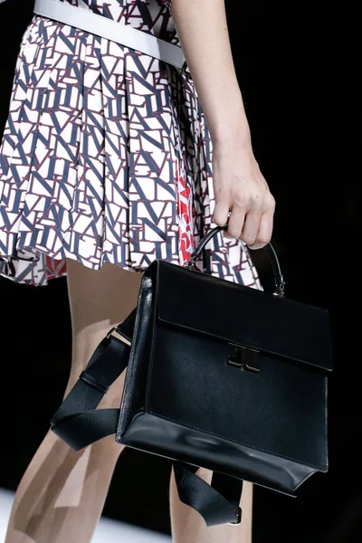 Look 33